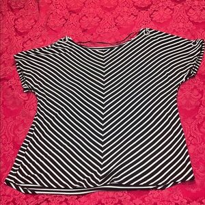 Cable & Gauge Black and White Top with Silver Hardware on coldshoulder sleeves